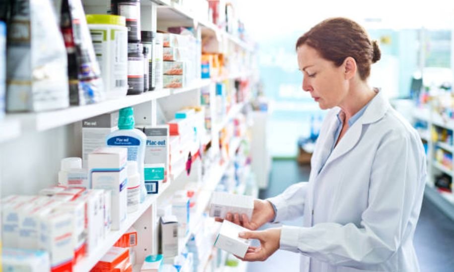 How Much Do Pharmacy Techs Make in UK